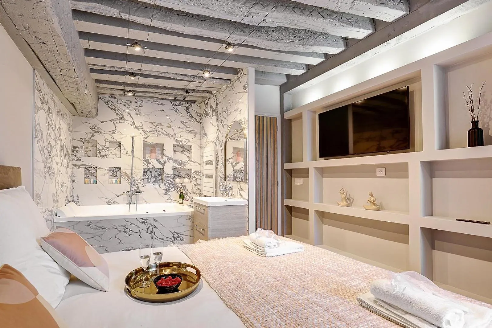 Quarto em Acomodações Particulares Bluestay 193 - Superb Apartment In Paris
